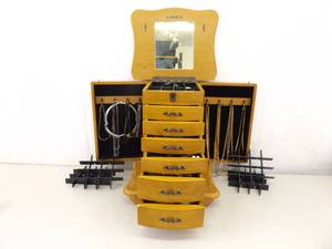 lot 66 image: LARGE LOT of Costume Jewelry in Jewelry Boxes etc.
