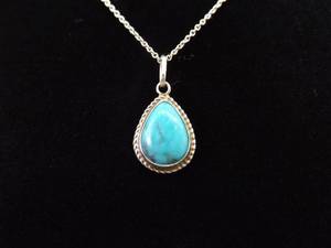 lot 52 image: .925 Sterling Silver Howlite Cabochon Pendant Necklace
