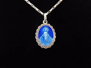 lot 53 image: .925 Sterling Silver Heart Of Mother Mary Enamel Pendant Necklace