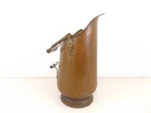 lot 85 image: Antique Copper Scuttle Bucket wPorcelain Handles and Lions Faces