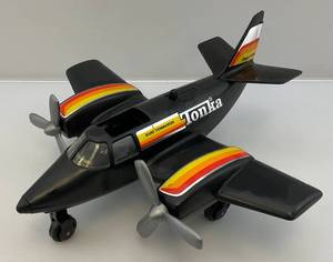 lot 46 image: 1979 Tonka Hand Commander Airplane