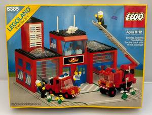 lot 89 image: 1985 NO. 6385 LEGO FIRE HOUSE-I In Original Box (BOX BEAT UP A LITTLE)
