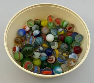 lot 95 image: Misc. Vintage Marbles