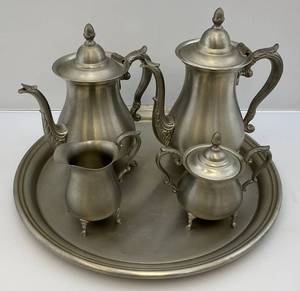 lot 188 image: Vintage PREISNER Pewter Serving Set