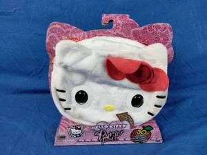 lot 150 image: New Purse Pets, Hello Kitty with over 30 Sounds and Reactions