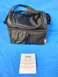 lot 158 image: New Thermos Lunch Lugger Cooler, Black