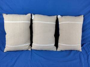 lot 171 image: New 3 Beige Throw Pillows With Removable Covers 20x14 Each