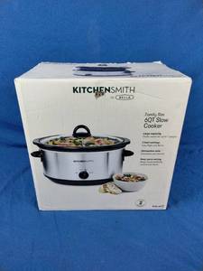 lot 129 image: New KitchenSmith by Bella 6qt Manual Slow Cooker - Stainless Steel