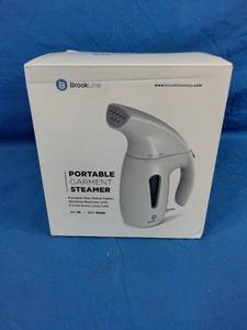 lot 222 image: New Brookline 800W Steamer for Clothes - Powerful Wrinkle Remover with 180ml High Capacity