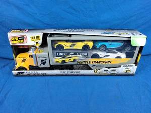 lot 227 image: New New Bright Forza Motorsport Hauler Set - 124 Scale