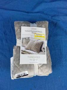 lot 196 image: New Grey Luxe Diamond Stitch Velvet Quilt Sham - Threshold 26x20 Standard