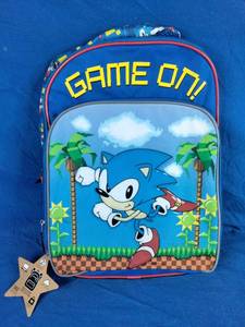 lot 212 image: New Sonic the Hedgehog blue Kids 16 Backpack