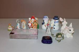 lot 5 image: Lot of ceramic figures