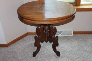 lot 16 image: Solid Walnut End Table