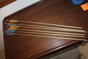 lot 43 image: 6 Vintage Arrows (no tips)