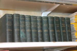 lot 146 image: World Railway Publishing Company Series