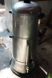 lot 152 image: West Bend 48-cup (2 gal) Commercial Coffee Maker