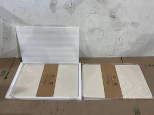 lot 124 image: 2PCS White Stone Bath Mat, Tub & Bathroom Floor