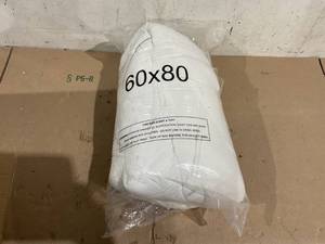 lot 139 image: Queen Size Mattress Topper