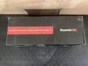 lot 447 image: Roomie Tec SlimVac Upright Cordless Vacuum Cleaner for Home