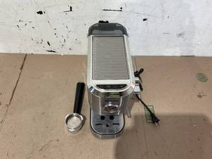 lot 368 image: Mecity 20 Bar Espresso Machine with Milk Frother, Brushed Stainless Steel Shell