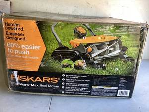 lot 547 image: Fiskars Max Reel Motor