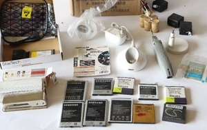 lot 62 image: TechniciansBattery Packs Etc