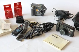 lot 82 image: Canon ELURA Digital Camera Mini DV Kit
