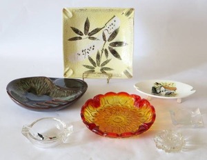 lot 92 image: Ashtray CollectionMCM Viking Persimmon Orange Asian Hand-Painted Glass Etc