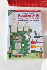 lot 150 image: Raspberry Pi 4 2GB Desktop Kit NEW OPEN BOX