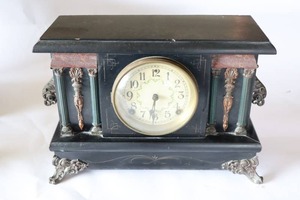 lot 185 image: Antique 1900s Sessions Celtic Mantel Clock...