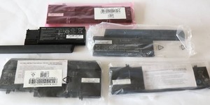 lot 199 image: Dell Battery Packs Etc
