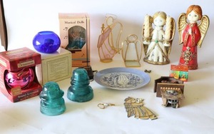 lot 238 image: Collectible Angels Etc