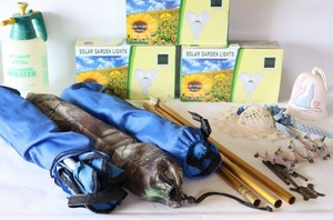 lot 283 image: Lawn and Garden DeCor Chairs Etc