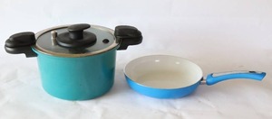 lot 316 image: FGY Ceramic Skillet, Low Pressure Cooker