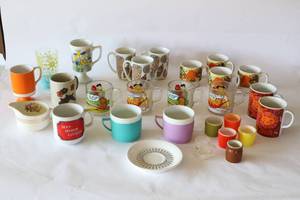 lot 321 image: Miscellaneous Coffee Mugs Cups Etc.