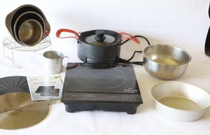 lot 325 image: Miscellaneous Kitchen Cooking Essentials