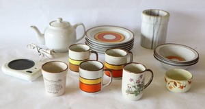lot 331 image: MCM Dishes Etc