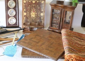 lot 345 image: Miscellaneous Home DeCor