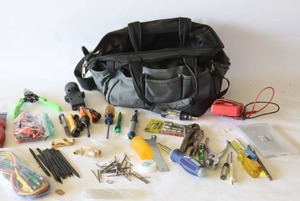 lot 348 image: Duffle Bag of Gadgets, Tools Etc