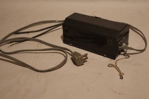 lot 11 image: FRANCEFORMER  INDOOR GASEOUS TUBE TRANSFORMER 120V