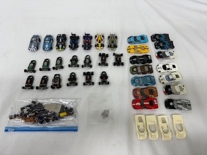 lot 68 image: Large Lot of Aurora Tommy Slot Cars