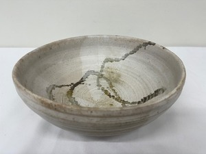 lot 53 image: Large Mid-Century Stoneware Studio Pottery Bowl
