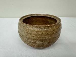 lot 66 image: Mid-Century Studio Pottery Small Bowl