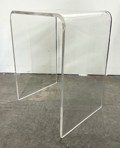 lot 93 image: Vintage Curved Lucite Side Table