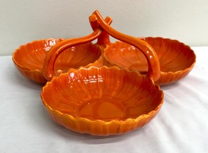 lot 113 image: Vintage Orange Divided Serving Tray