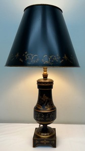 lot 114 image: Asian Inspired Black & Gold Table Lamp