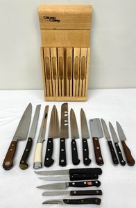 lot 121 image: Chicago Cutlery Knife Block and Sixteen Assorted Awesome Knives