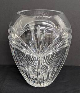 lot 146 image: Waterford Marquis Crystal Calais Vase