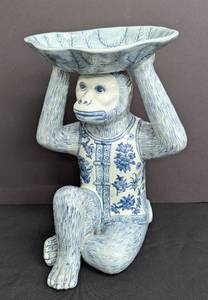 lot 139 image: Large Blue and White Ceramic Monkey StandBowl